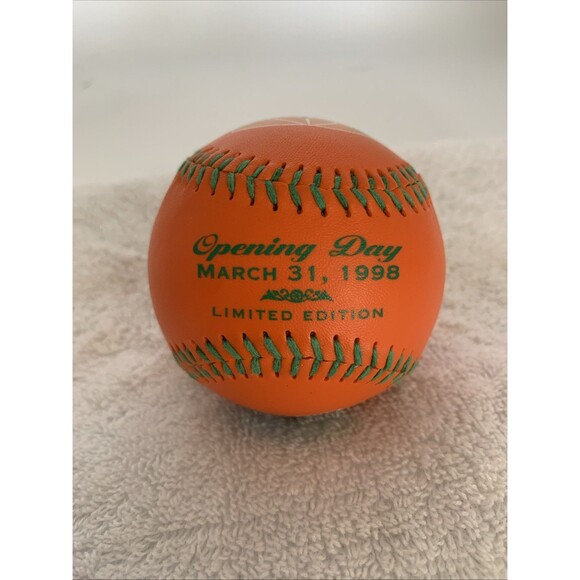 Vintage Lot of (2) Tampa Bay Devil Rays Inaugural Season Baseballs March 1998 - Picture 9 of 10
